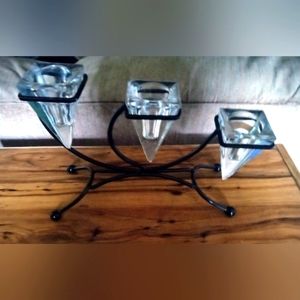 Unique tea light candle holder